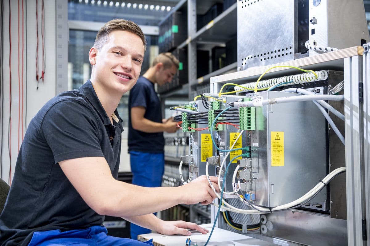 DGUV V3 Prüfung: Sicherheit und Schutz am Arbeitsplatz