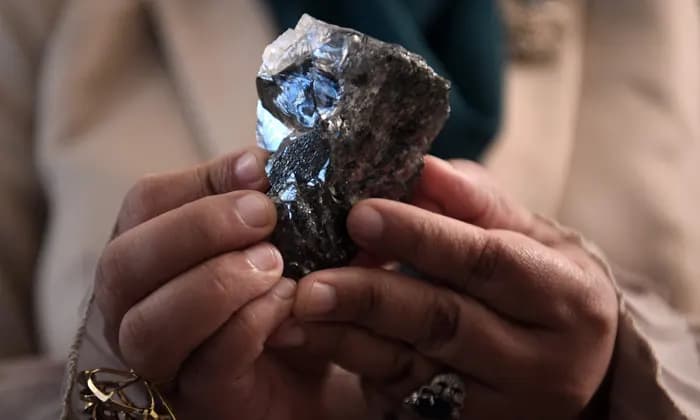 Diamantstein: Vermächtnis des Granathains
