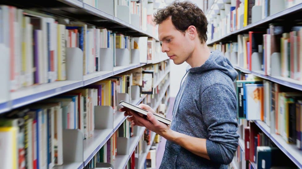 Inside the Grduate Programs of AAU Faculties