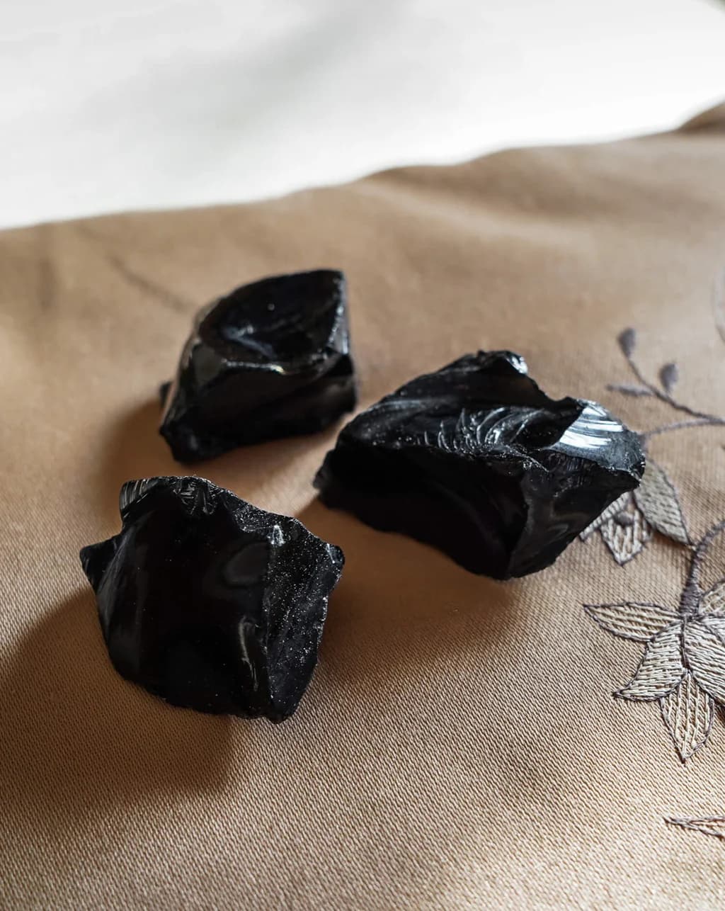 Obsidian kaufen – Stil und Spiritualität verbinden