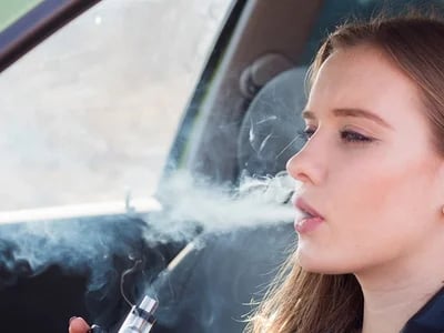 Jetzt neu: Die Al Fakher 30K Hypermax Vape mit unglaublichen 30.000 Zügen und Top-Geschmack!